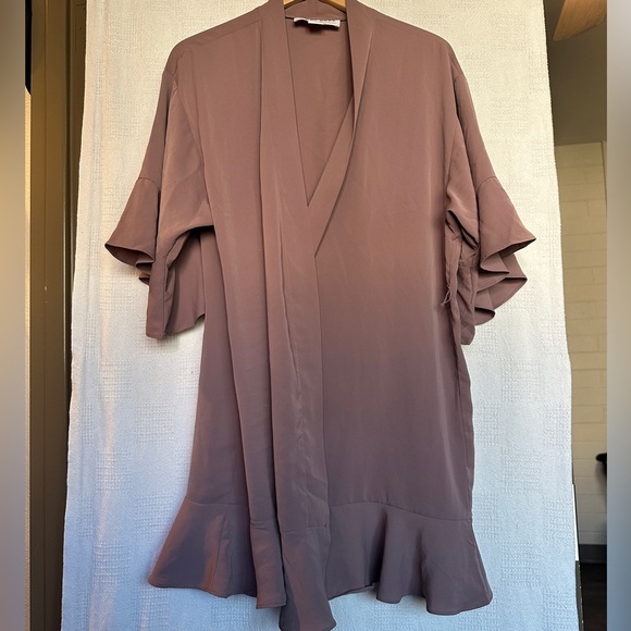 Birdy Grey Kenny Ruffle Satin Robe - Picture 6 of 10